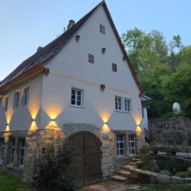 Privates Ferienhaus mit Sauna und Garten I Alleinlage im Taubertal bei Rothenburg I Tauberblick Obere Walkmühle, hotel u gradu Rotenburg ob der Tauber