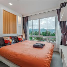 A Stylish Condo in Local Area Kathu, Phuket, hotel v destinácii Kathu