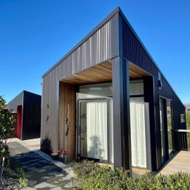 Architectural guest house in St Clair
