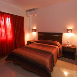 Viesnīca Hotel Los Girasoles Kankunā