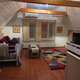 Guesthouse Onnia, kattohuoneisto Siurossa