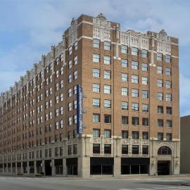Hampton Inn Indianapolis Downtown Across from Circle Centre
