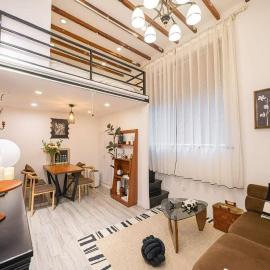Shanghai Hills&Well-time MCM Family loft Near Line2 and line13 West Nanjing Road