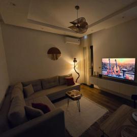 Viesnīca The Cozy Nook- luxury, privacy, with a pool and gym pilsētā La Soukra