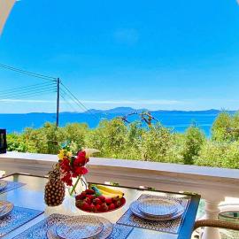 NISSAKI SUNLIGHT by Sealand Villas