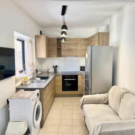 Be Happy Three-Bedroom Apartment