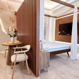 Central Sunrise Mad Luxury Residence- City Heart