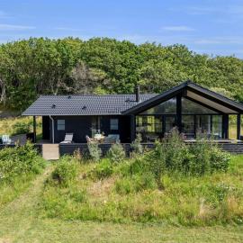 Holiday Home Gunver - 150m from the sea by Interhome, hotel v destinácii Vejby