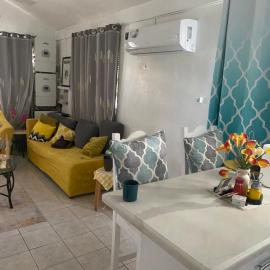 Beautiful Vacation Home, hotelli kohteessa Ocho Rios