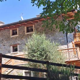 Chalet Cà Modest, hotell i Grosotto