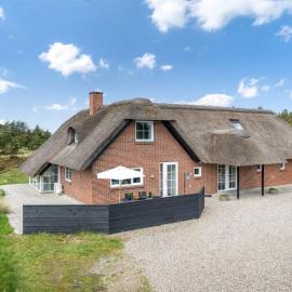 Holiday Home Vangel - 500m from the sea by Interhome, hotel v mestu Blåvand