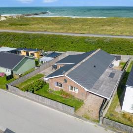 Thyborøn에 위치한 호텔 Holiday Home Heming - 100m from the sea by Interhome
