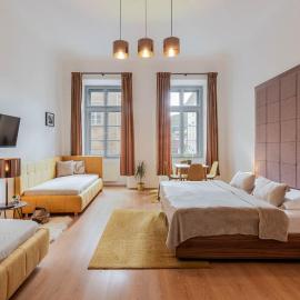 Primavera - Castle view apartments, hotel in Prague