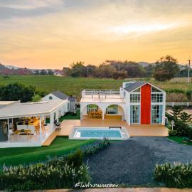 Apple Tree Pool Villa Khao Yai แอปเปิลทรี พูลวิลล่า เขาใหญ่, hotelli Wangkatassa