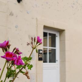Gîte en Sarthe avec sauna et jacuzzi, hotell i Saint-Georges-du-Rosay