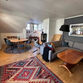 Drammen - Sentralt med parkering!, hotel u gradu Dramen