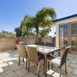 2BR Rockingham Beach Retreat