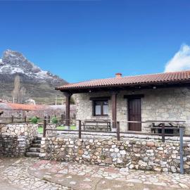 Tres Marías Lodge
