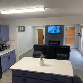 Spacious Family Home near Six Flags, La Cantera & Med Center, Hotel in San Antonio