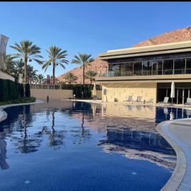 قرية الراحة باطلالة بحرية-مرسى زايد-Alraha village -marsa zayed- with sea view, khách sạn ở Aqaba