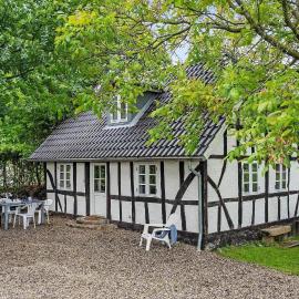 SJ214-Fredericia-Lillenaes-71, khách sạn ở Fredericia
