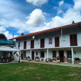 L'Oasi di Mario, hotel a Pinerolo