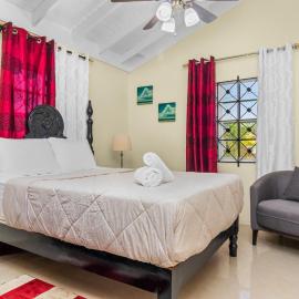 Cozy Cove Villa in Drax Hall, hotel in Saint Annʼs Bay