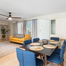 Apt 413- Walk to the beach, plaza and restaurants
