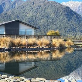 Glacier Lake House, hotel in Tatare