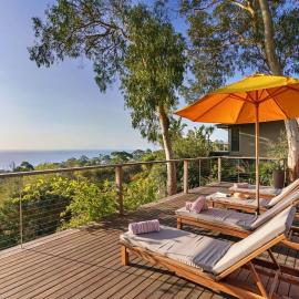 Arthurs Sanctuary - Bay Views 100sqm deck