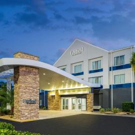 Fairfield Inn Suites Brunswick