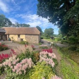 The Threshing Barn, hotel a Beaworthy