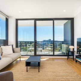 Bright 1BR Apartment with Stunning Views - Hosted by Canstay