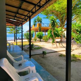 Nicha Resort Koh Phangan, hótel í Thongsala