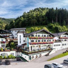 Panoramahotel Gürtl, hotel em Haus im Ennstal