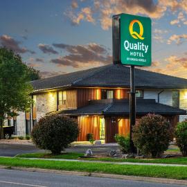 Quality Inn: Chatham şehrinde bir otel
