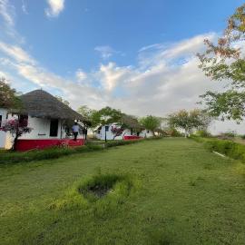 Kutch Safari Resort, hotel in Kunria