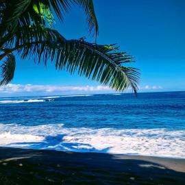 Taharu'u Guest House By The Beach, hotel sa Papara