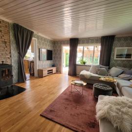 Relaxing family and workplace, hotel in Vara