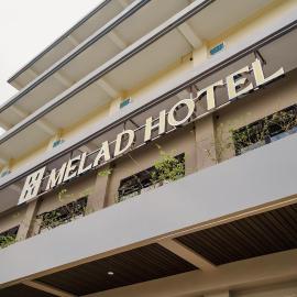 Melad Hotel, hotel in Pahal