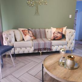 NorthCliff' Chavvah 2BR Condo 'unwind in comfort'、ヨハネスブルグのホテル