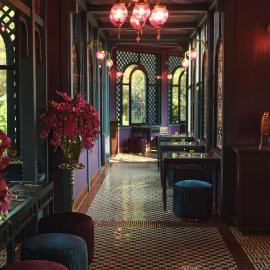 Riad Luxury Hotel Hanoi, hotel u gradu Sóc Sơn