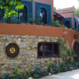 Riad Luxury Hotel Hanoi