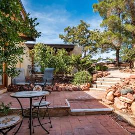 Peaceful Desert Casita in West Sedona