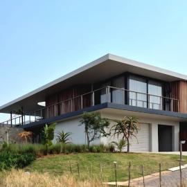 Modern Luxury Beach Villa