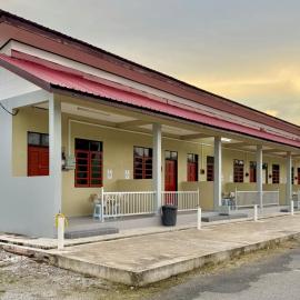 AL-REZQI RoomStay، فندق في مارانغ
