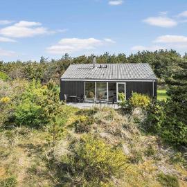 JB1108-Frostrup-Strandvejen-67, hotel i Frøstrup