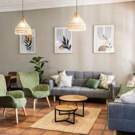 Modern home with apartments, Hotel in Potchefstroom