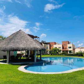 Casa Azul de descanso, alberca, billar, asador y roof garden privado