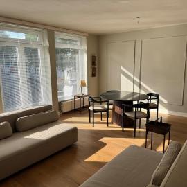 Spacious apartment with roof terrace and balcony, hotel en Arnhem